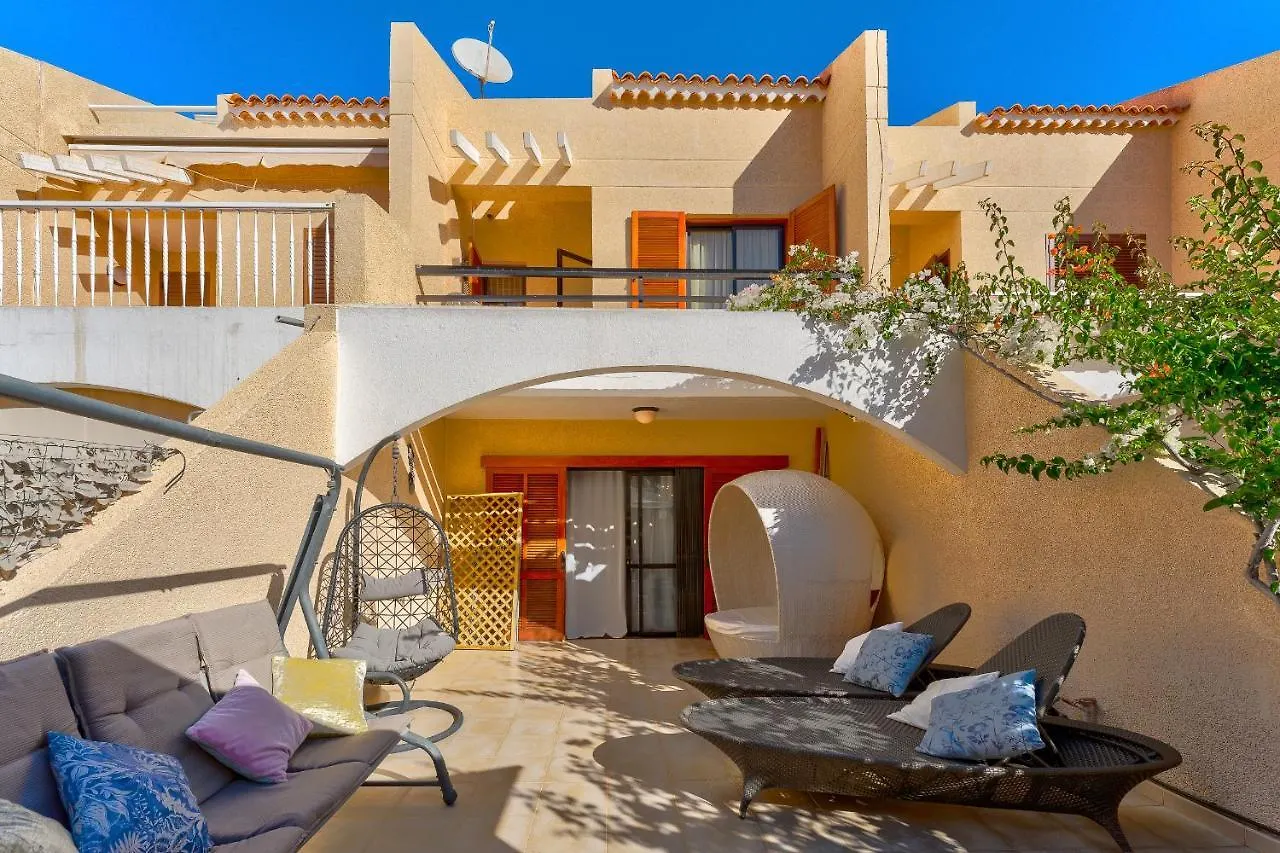 Villa Alicia Compostella Beach Resort, front line holiday home Playa de las Américas España